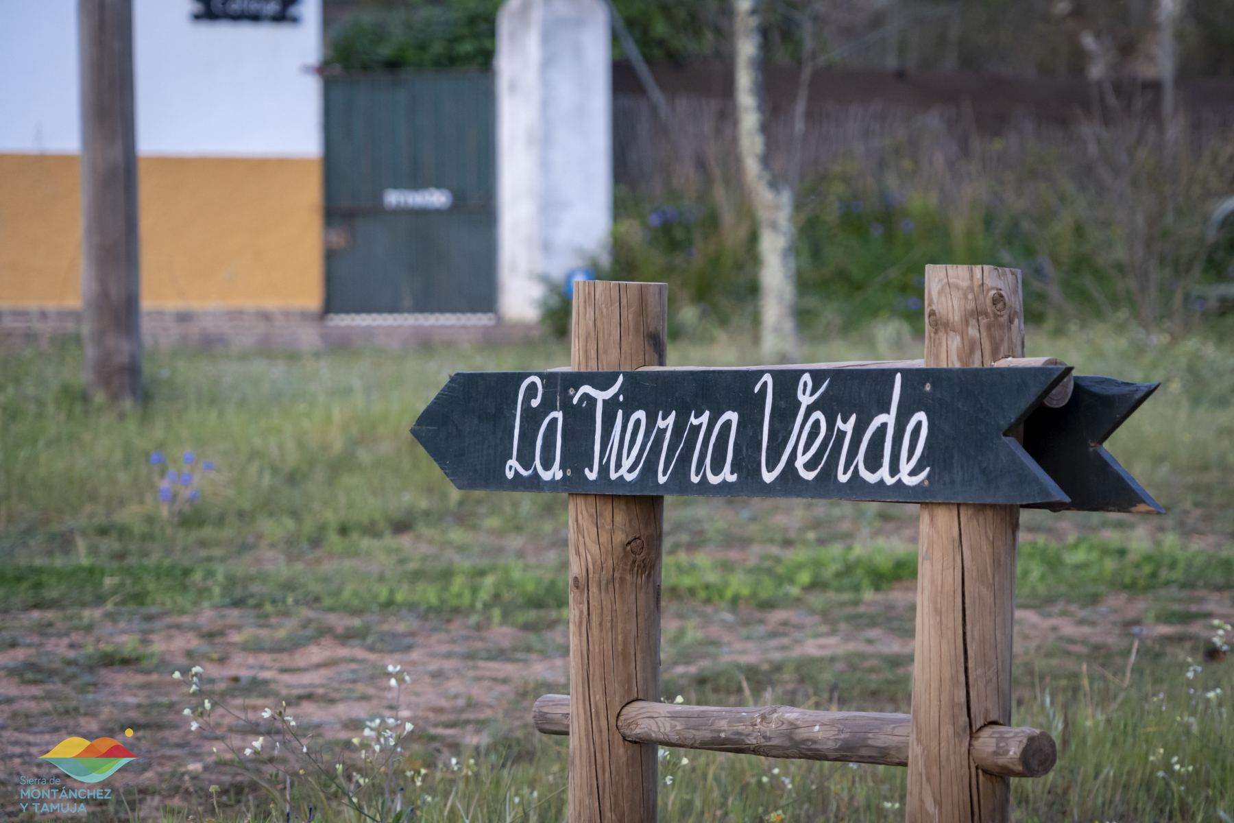 alojamientos adismonta