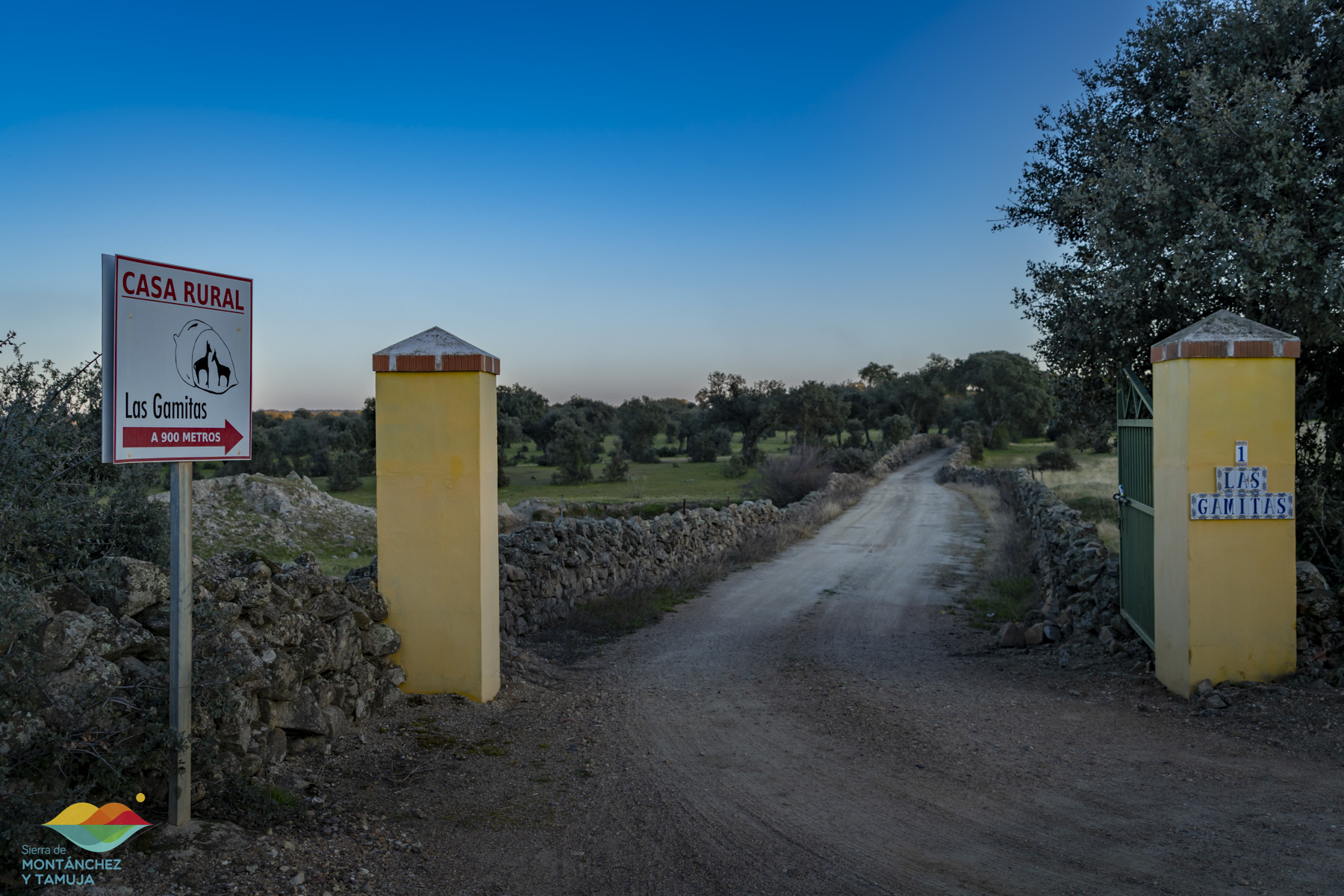 alojamientos adismonta