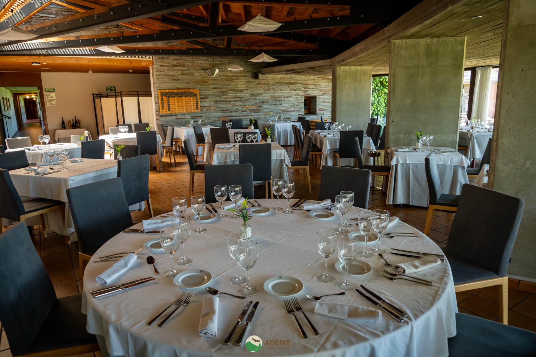 alojamientos y restauracion