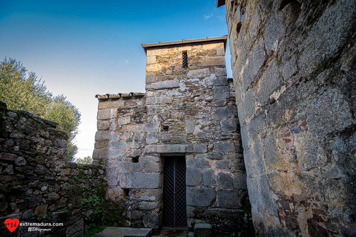 santa-lucia-del-trampal-alcuescar