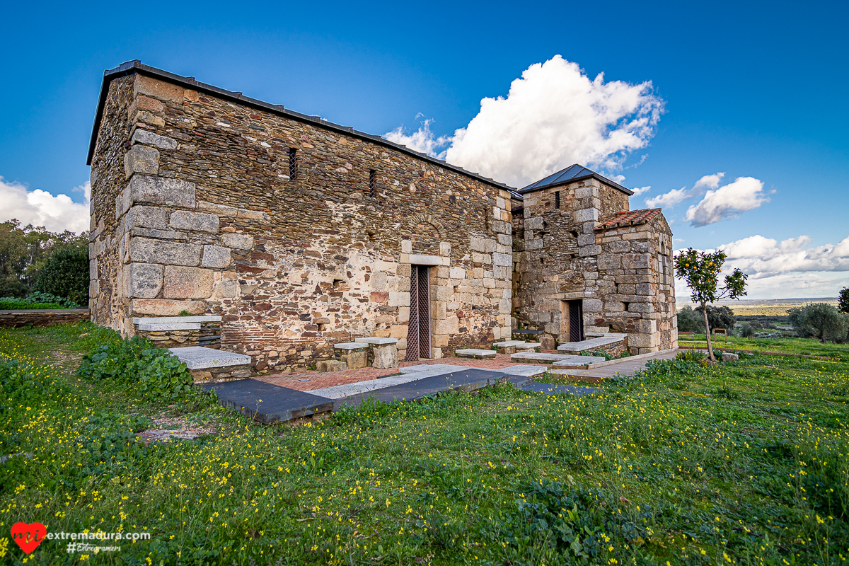 santa-lucia-del-trampal-alcuescar