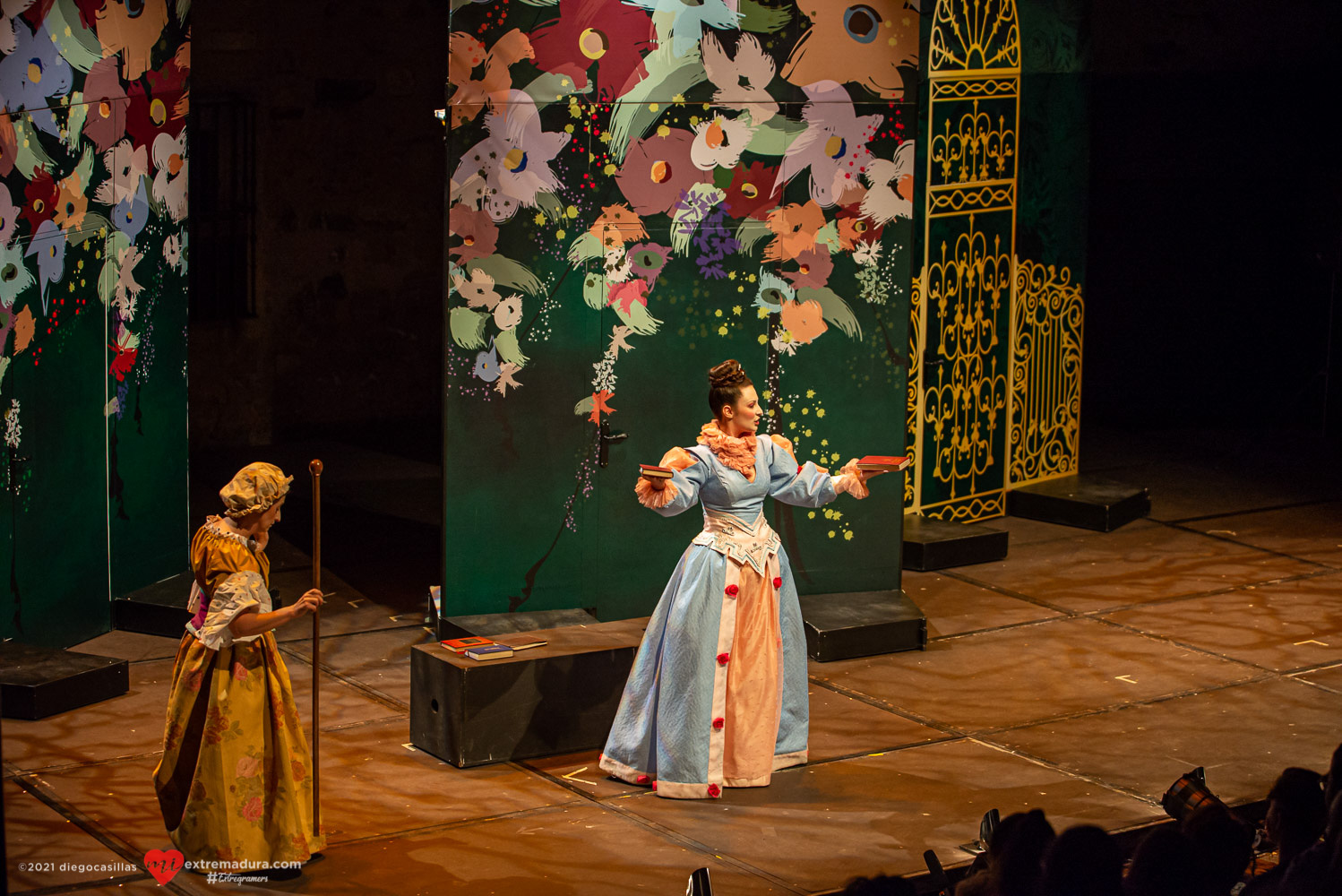 entre bobos anda el juego