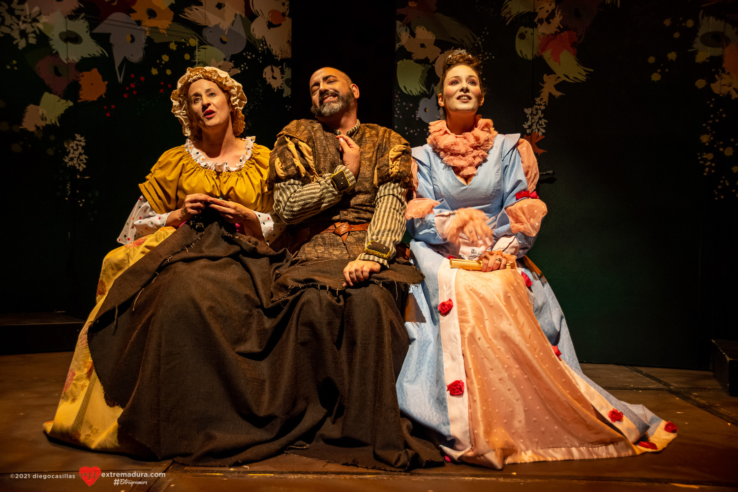 entre bobos anda el juego